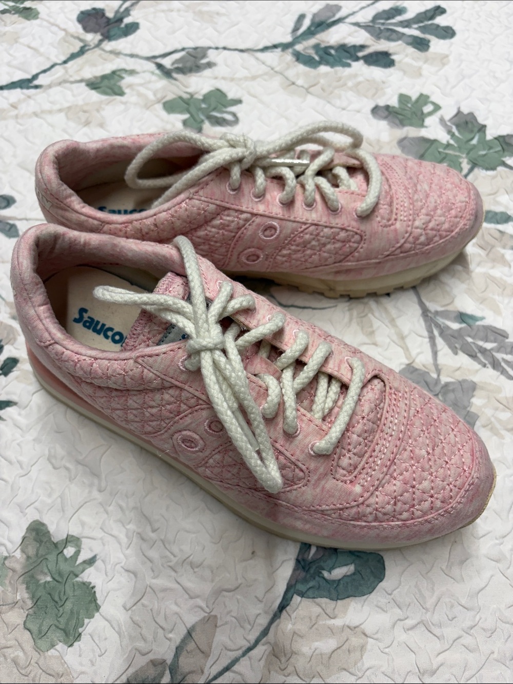 Saucony Women's Pink Quilted Lace-Up Sneakers